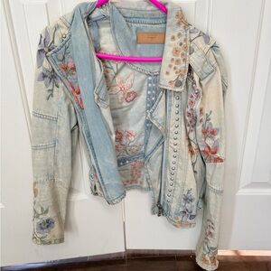 BLANKNYC Floral Embroidered Studded denim Jean Jacket blue small